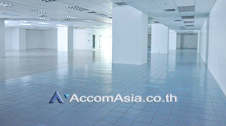 4  Office Space For Rent in Sukhumvit ,Bangkok MRT Phetchaburi - BTS Asok at Q House Asoke AA14072